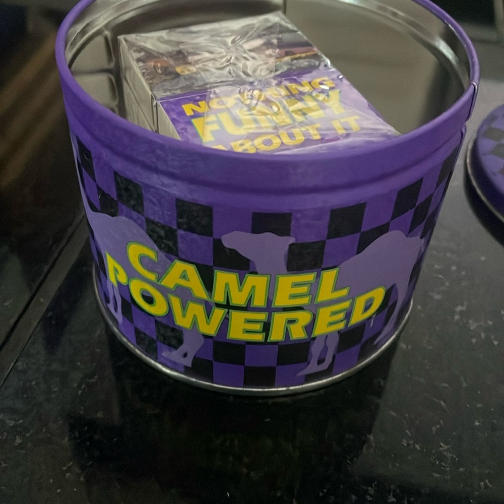 Camel joes matches. Not opened matches. In tin